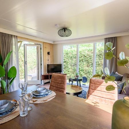 פוטן Chalet Op Rustig Park Op De Veluwe מראה חיצוני תמונה